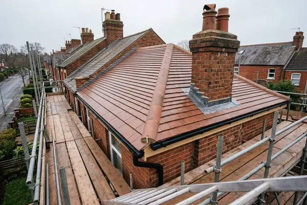 Illustration of a new roof being fitted