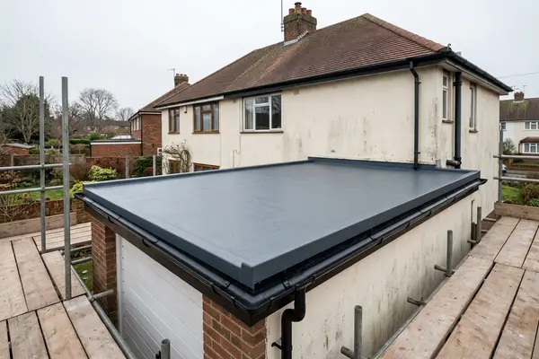 Illustration of flat roofing work