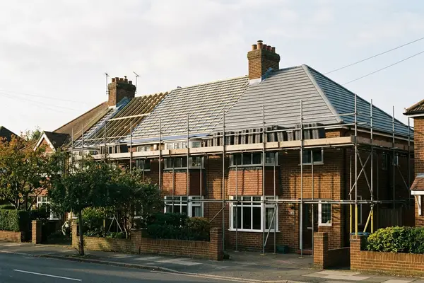 Illustration of a new roof being fitted